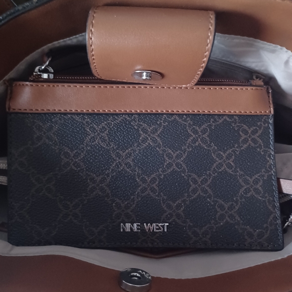 Nine West Tote Handbag - Picture 3 of 6